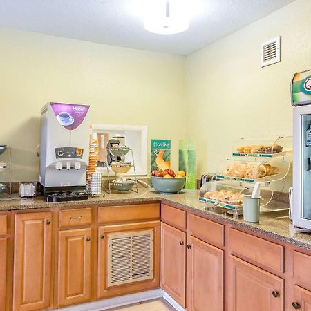 Quality Inn Carolina Oceanfront Kill Devil Hills Exterior photo