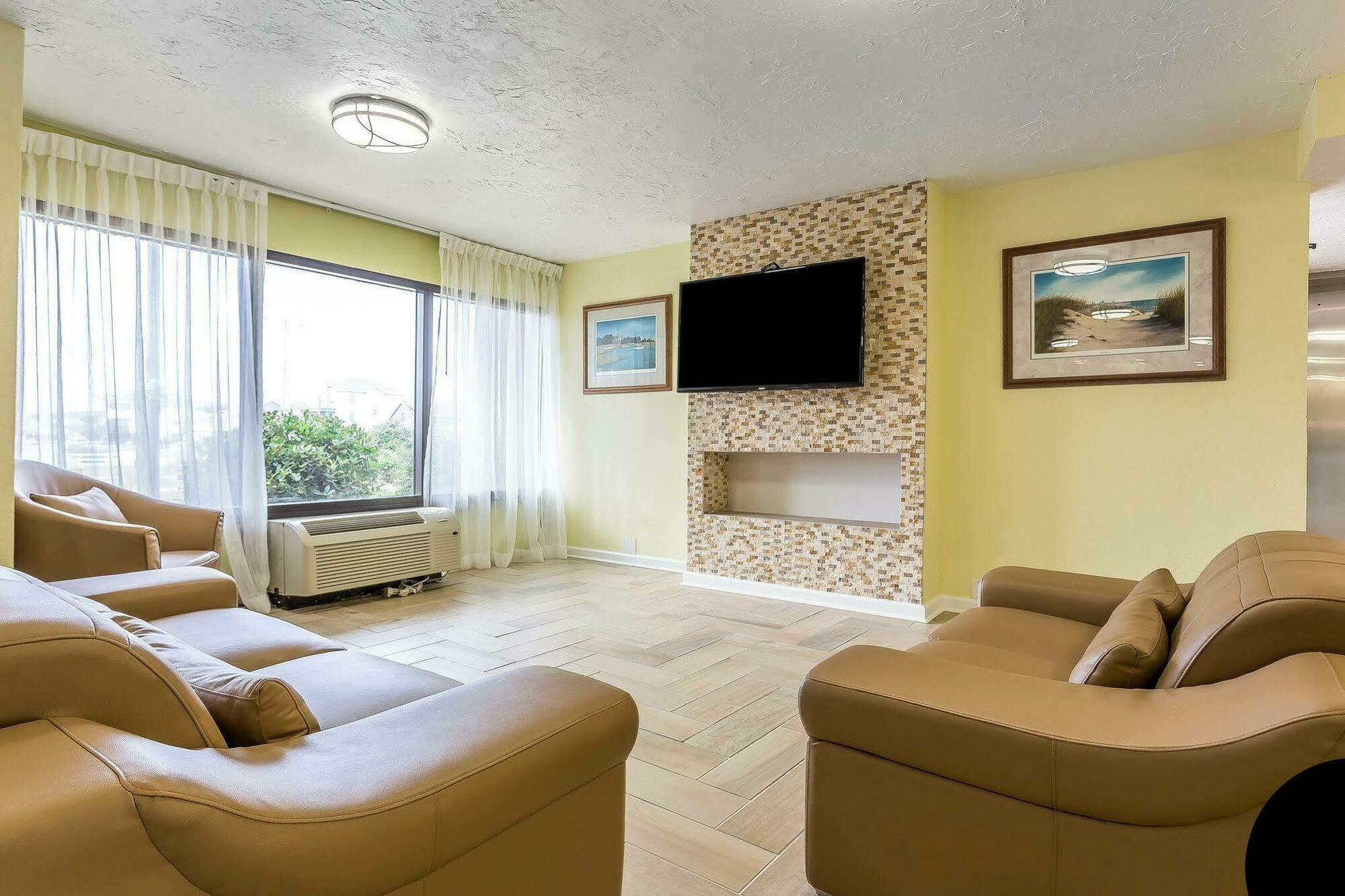 Quality Inn Carolina Oceanfront Kill Devil Hills Exterior photo